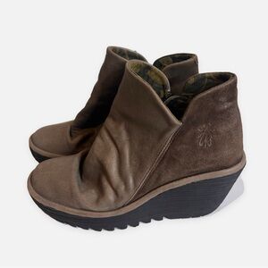 FLY London | Yip Boot